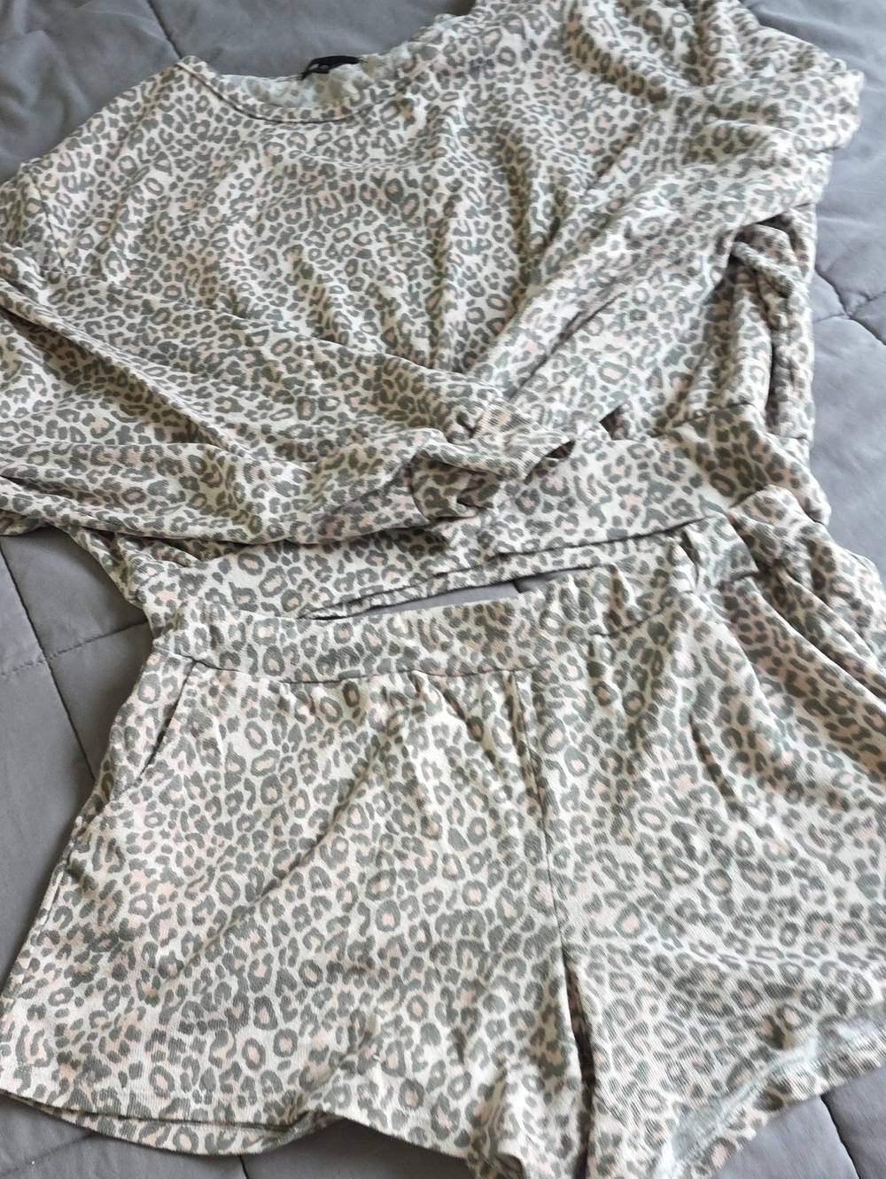 Soft knit Pajamas Set - grey and blush print